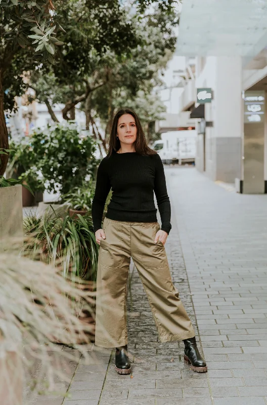 Felix Pant - Organic Cotton Fashionable Button-Up Pants