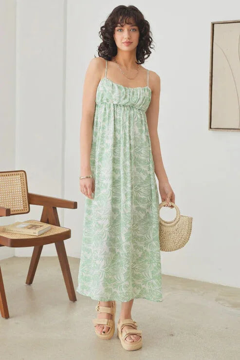 SLEEVELESS SHIRRING TROPICAL PRINT ADJUSTABLE STRAP MAXI DRESS Trendy Short Sleeve Maxi Dress SLEEVELESS SHIRRING TROPICAL PRINT ADJUSTABLE STRAP MAXI DRESS Trendy Short Sleeve Maxi Dress