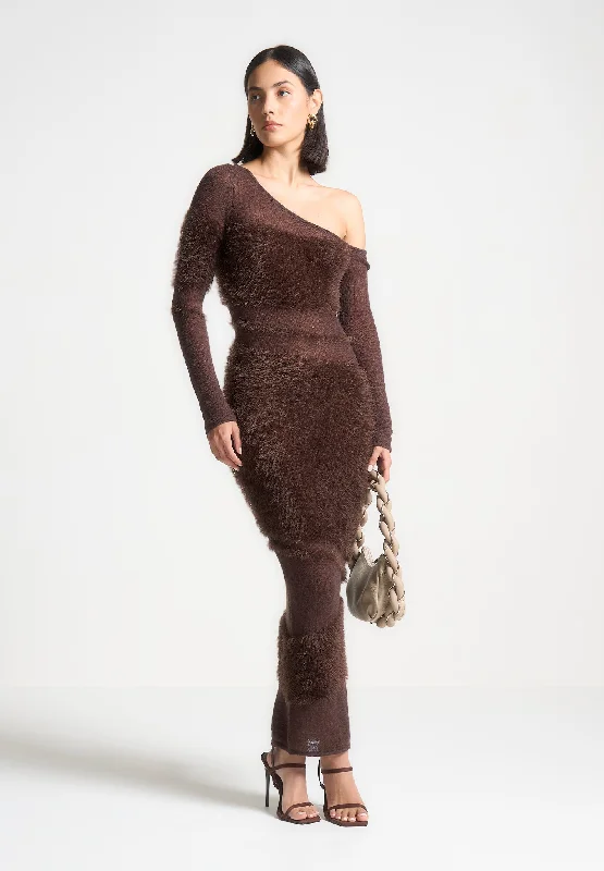 Off Shoulder Knitted Maxi Dress - Brown Fashionable Off-Shoulder Maxi Dress