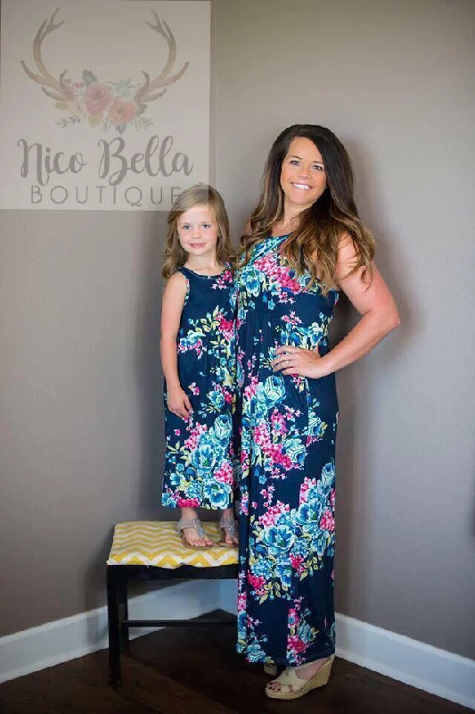 Women's Navy Floral Maxi Dress Casual Maxi Dress with Pockets