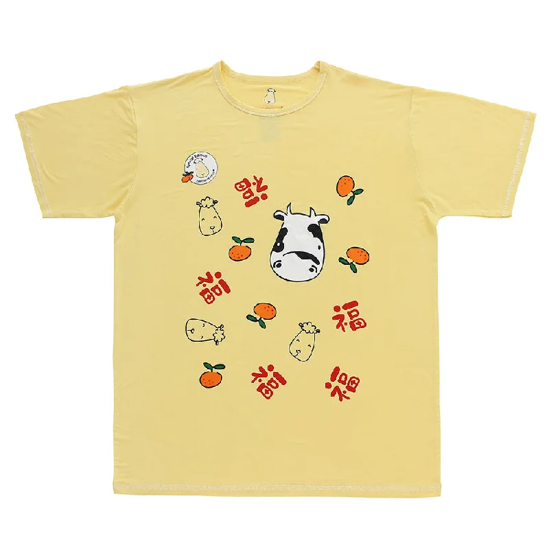 SPECIAL EDITION - Unisex Short Sleeve T-Shirt Moo Moo New Year Yellow Fashionable Trendy Casual
