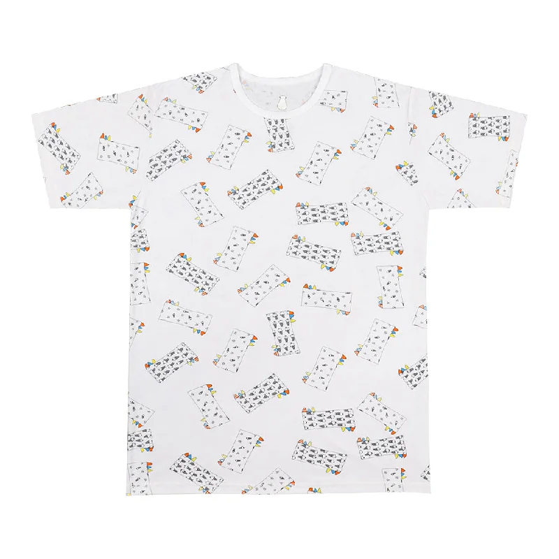 Unisex Short Sleeve T-Shirt Buddy-Me Everywhere Milk Asymmetrical Pockets Print