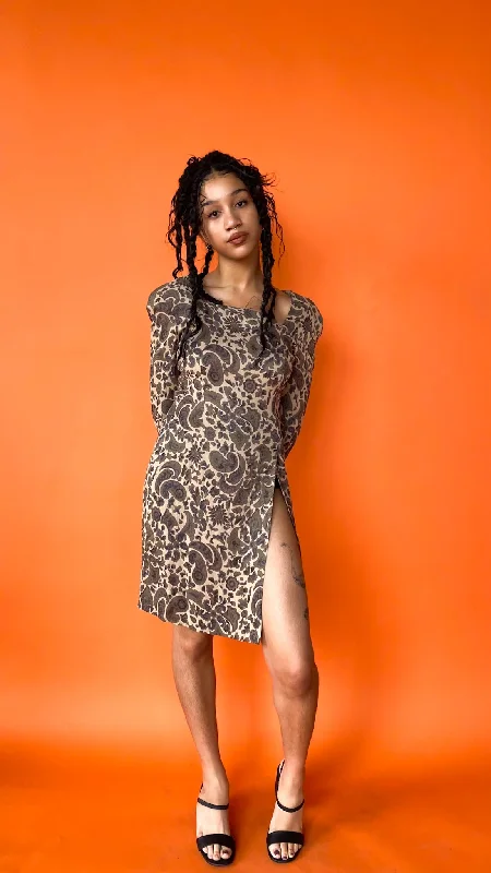 1980s Giorgio Armani Beige Paisley Print Dress sz. M