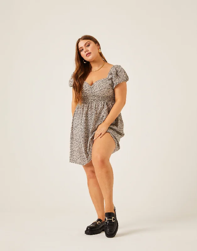Plus Size Sweetheart Tie Back Dress