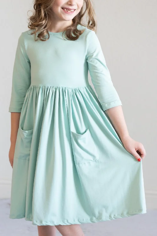 3/4 Pocket Twirl Dress