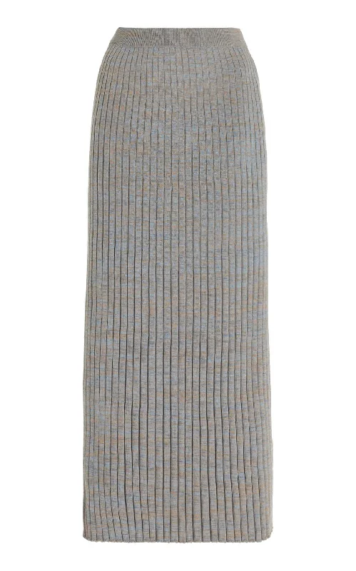 Conti Knit Midi Skirt in Light Blue Melange Cashmere pleated skirt texture